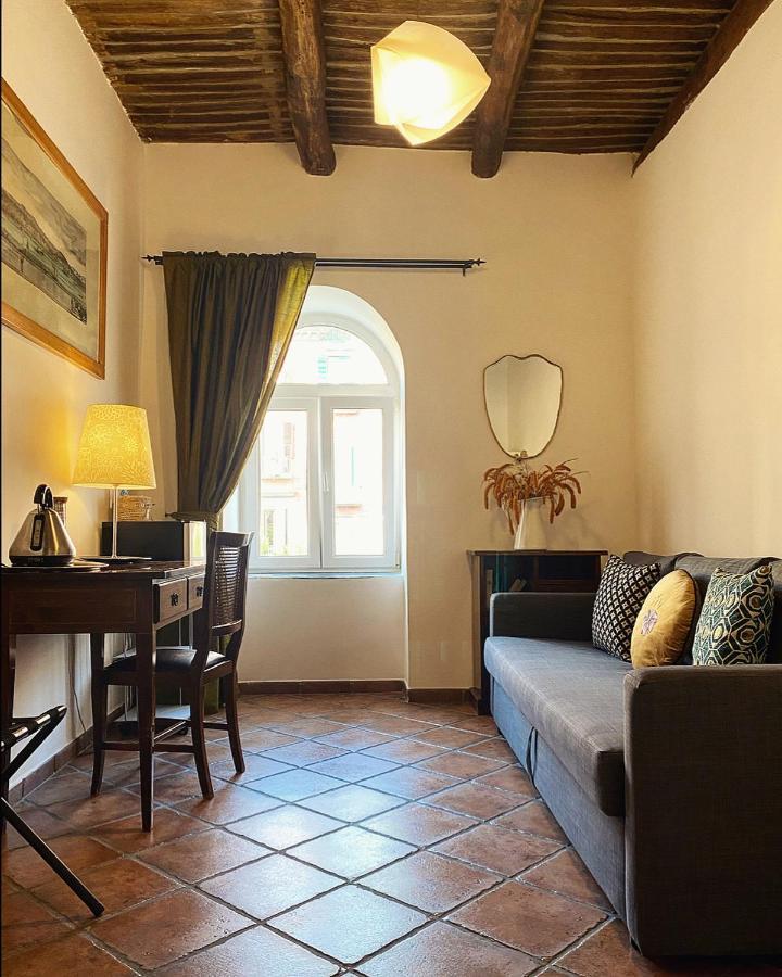 B&B Bellini Napels Buitenkant foto